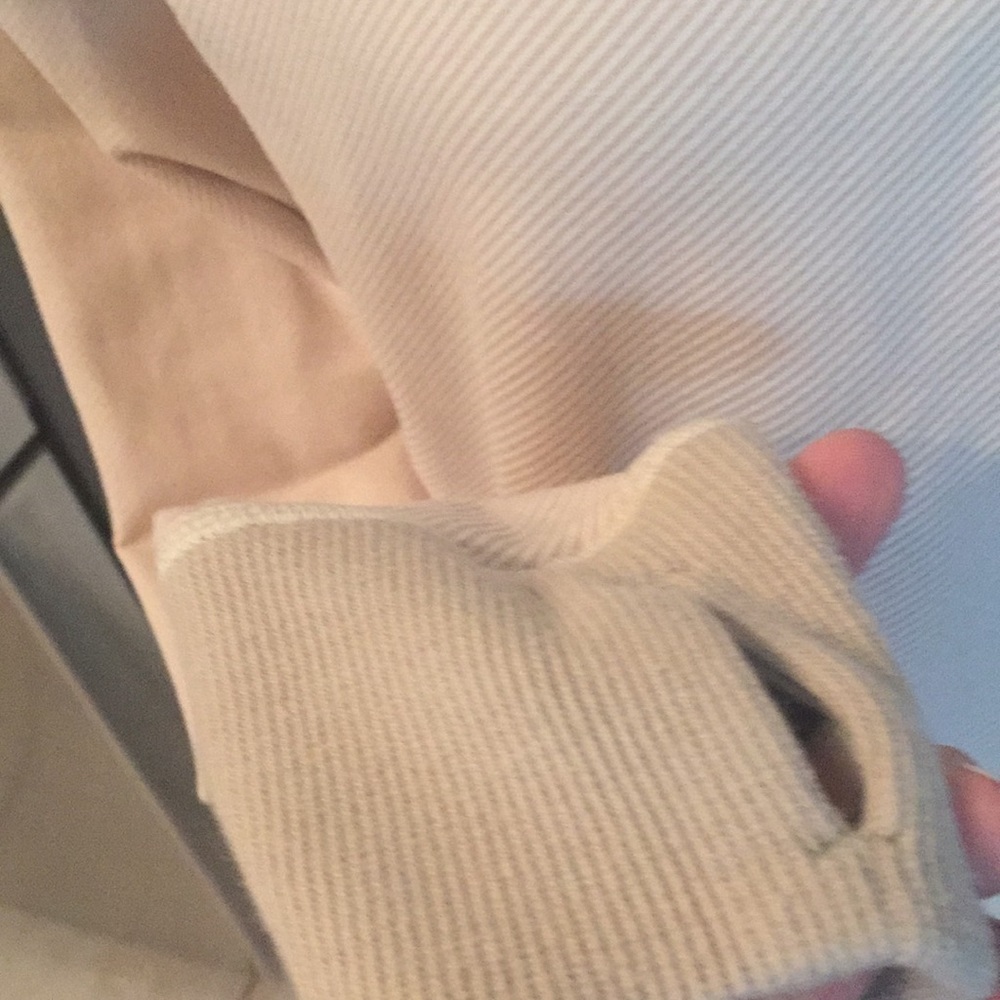 Lululemon jacket - Picture 8 of 14